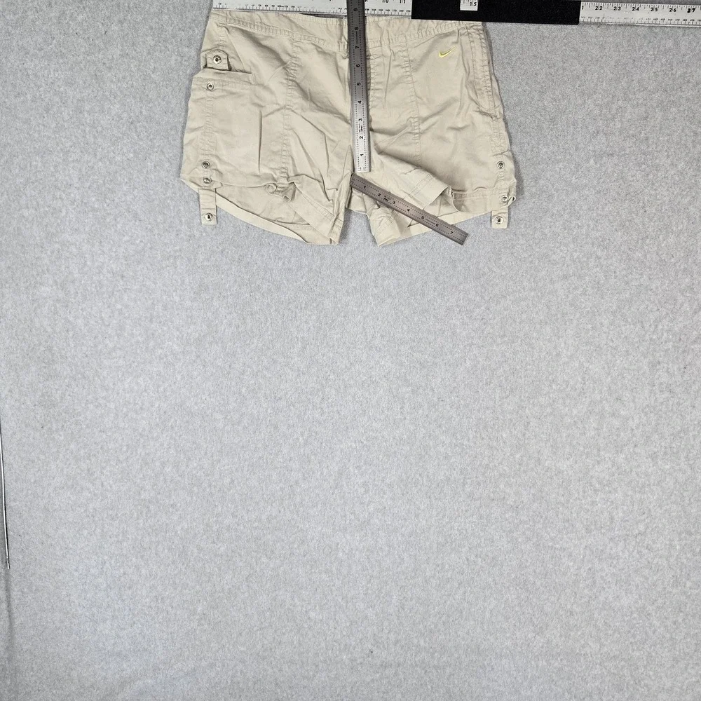 VINTAGE Nike Women Shorts M Beige Embroidered Cargo Mini Swoosh Embroidered